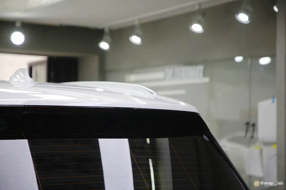BMW X5のカーラッピング事例 施工写真 4-1