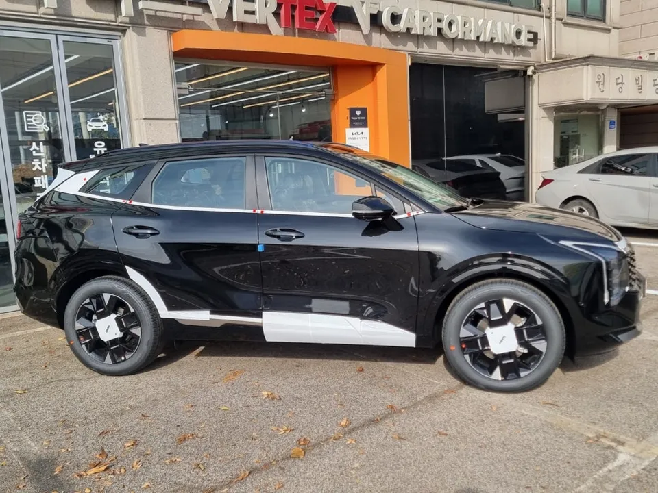 Kia Sportageのドラレコ取付事例｜費用目安と仕上がり 施工写真 2-2