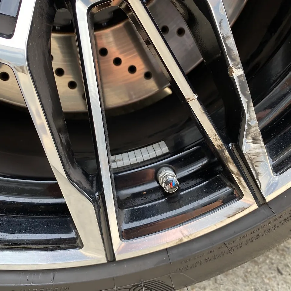 BMW M4 G82 wheel repair - BMW M4 Wheel Repair & Painting Review - Flawless Finish photo 4