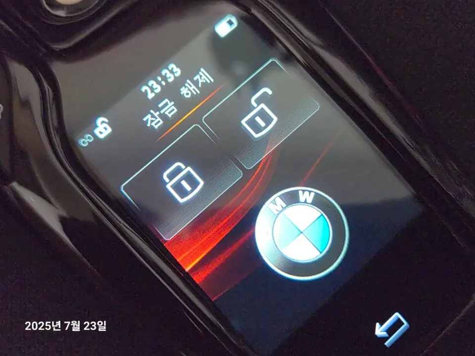 BMW X4 oem options - BMW X4 OEM Options Review: Digital Key Upgrade photo 3
