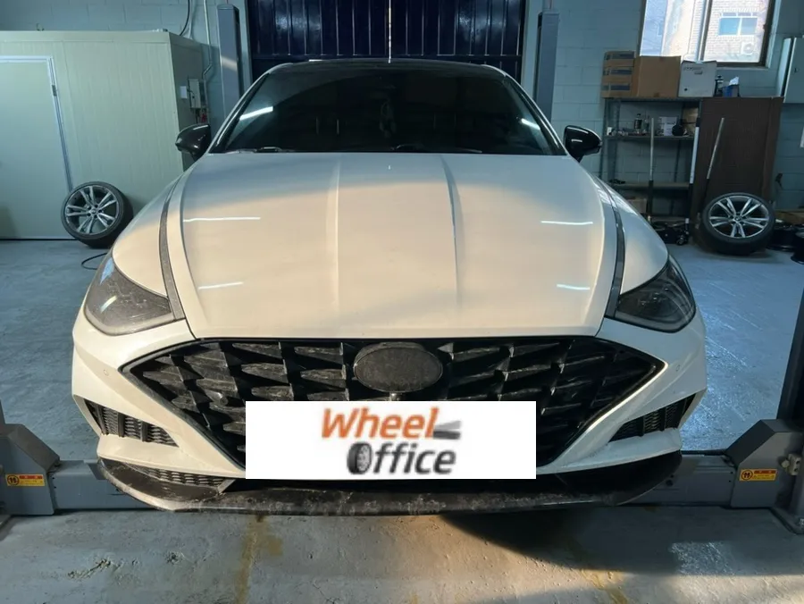 Hyundai Sonata DN8 wheel repair - Hyundai Sonata DN8 Wheel Repair & Painting Review photo 3