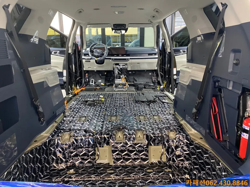 Kia Carnival window tinting - Kia Carnival Window Tinting Review: Cost & Results photo 3
