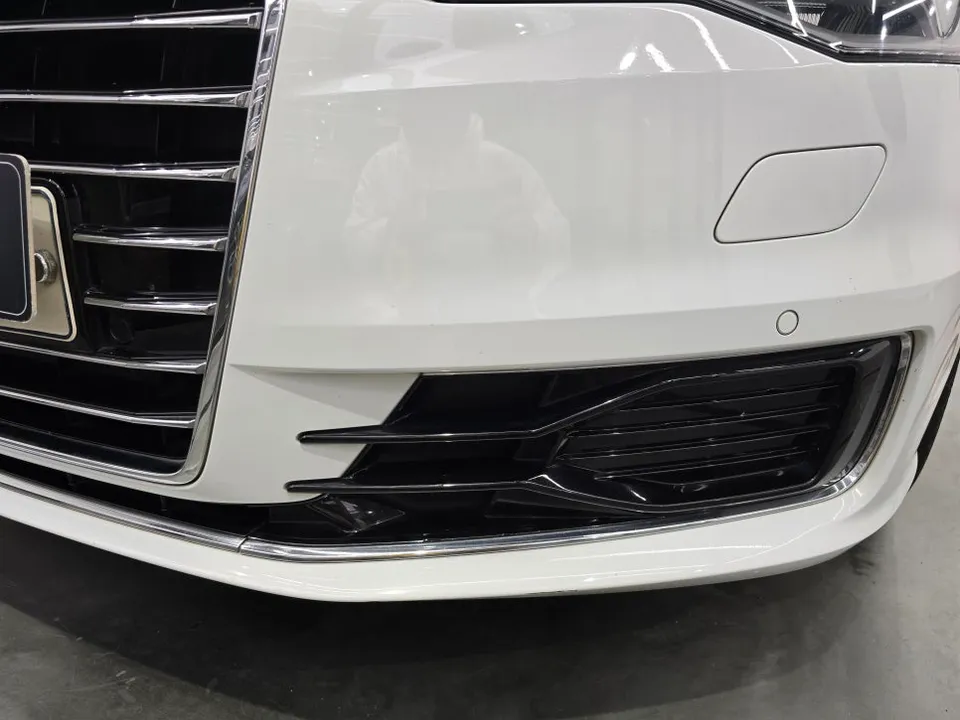 Audi A6のカーラッピング事例｜費用目安・仕上がり 施工写真 3-3