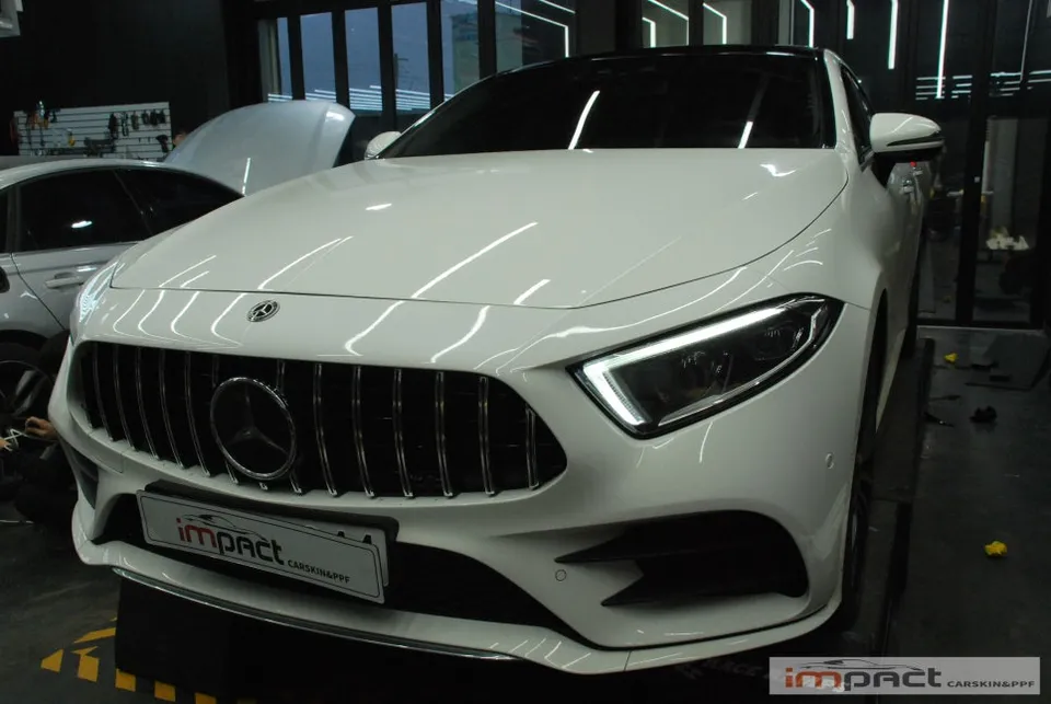 Mercedes-Benz CLSのカーラッピング事例|費用目安・仕上がり 施工写真 1-3