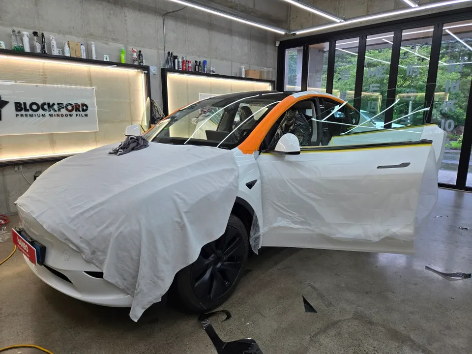 Tesla Model YのPPF施工事例|費用目安・仕上がり 施工写真 3-3