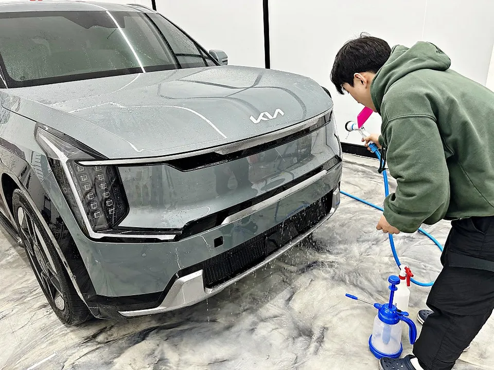 Kia EV9のPPF施工事例|費用目安と仕上がり 施工写真 3-3