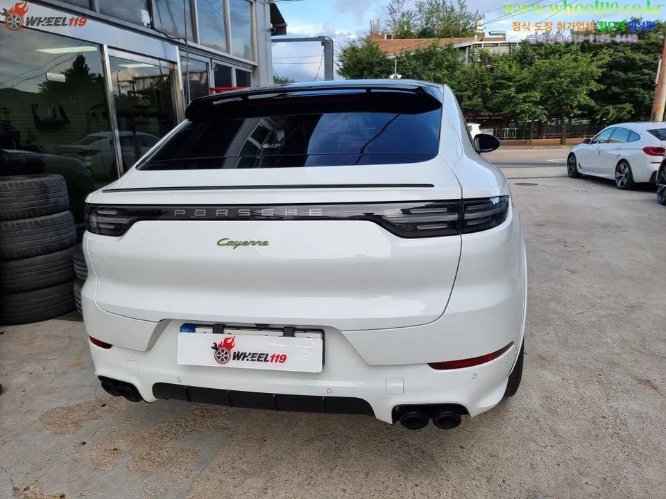Porsche Cayenneのホイールリペア・塗装事例 施工写真 4-2