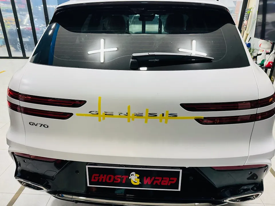 Genesis GV70のカーラッピング事例|費用目安・仕上がり 施工写真 3-2