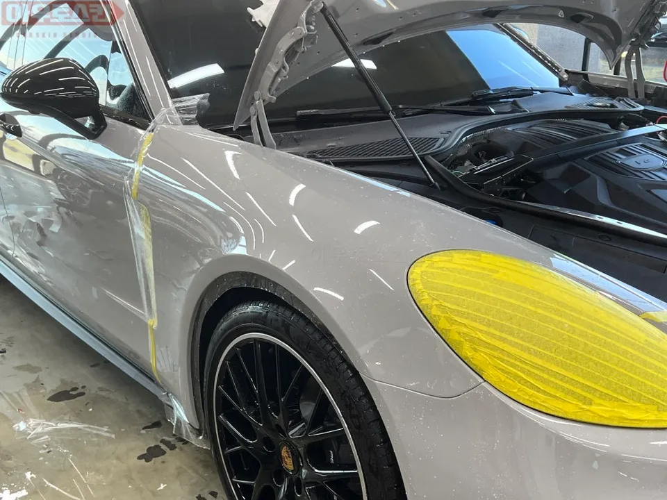 Porsche PanameraのPPF施工事例|費用目安・仕上がり 施工写真 2-3