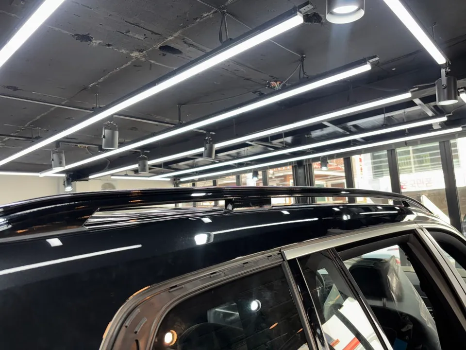 BMW X7 PPF施工事例|クロームブラック化と保護効果 施工写真 3-2