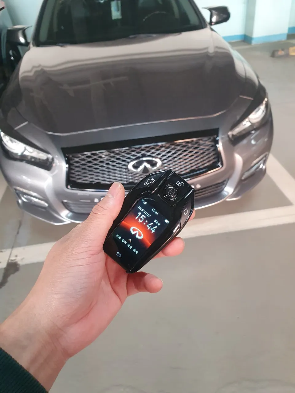 Infiniti Q50 oem options installation result