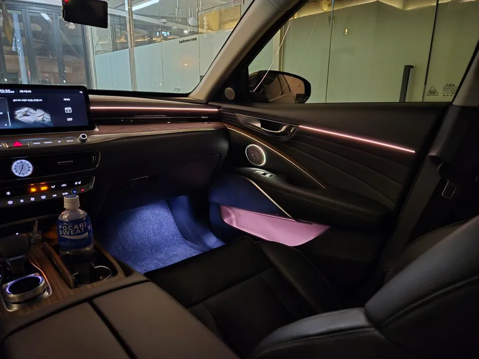 Kia K900 Ambient Lighting Review: Enhanced Interior Luxury photo 3