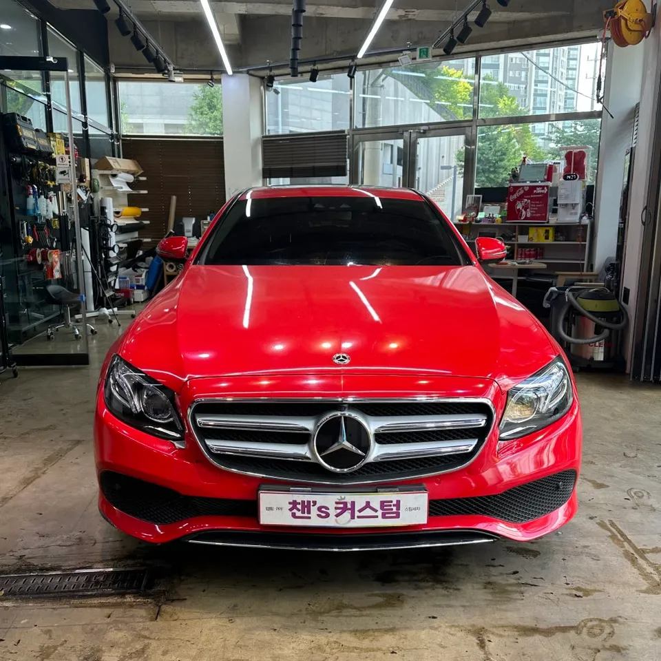 Mercedes-Benz E-Class W213 vinyl wrap review