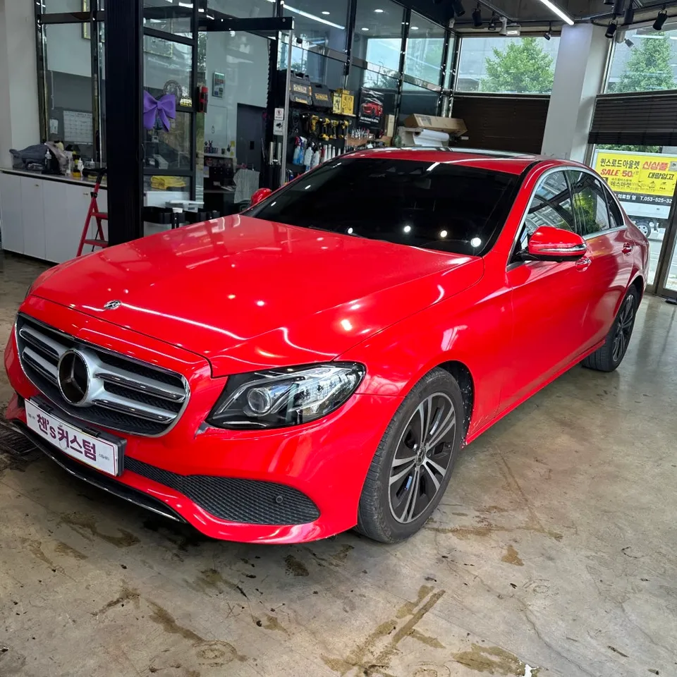メルセデス・ベンツ Eクラス W213 カーラッピング事例 施工写真 2-1