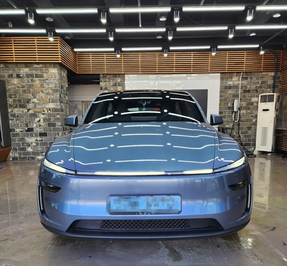 Tesla Model Y PPF施工事例｜費用目安と仕上がり 施工写真 1-2