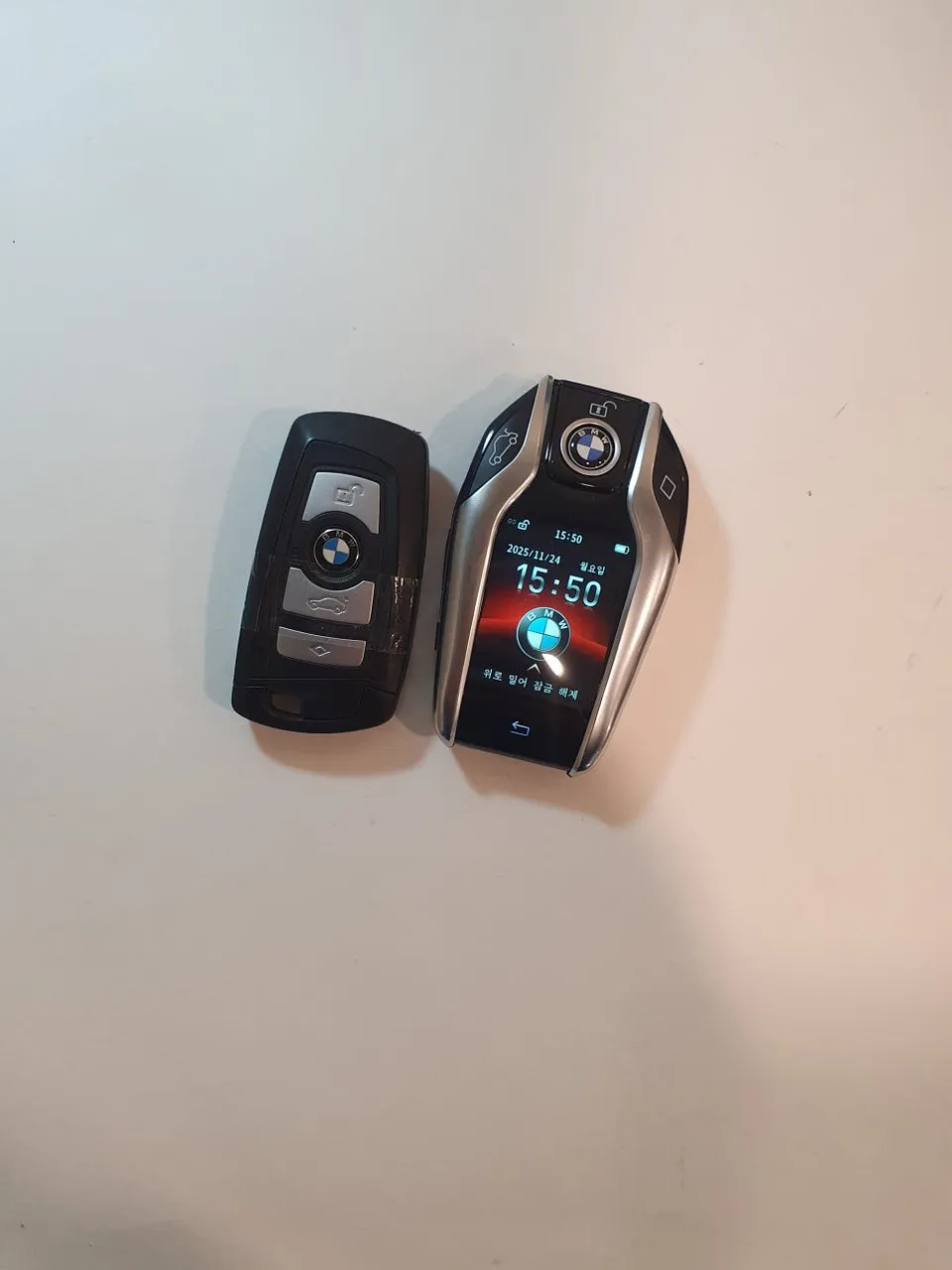 BMW 5 Series F10 oem options - BMW 5 Series F10 OEM Options Review: LCD Key Upgrade Cost photo 3