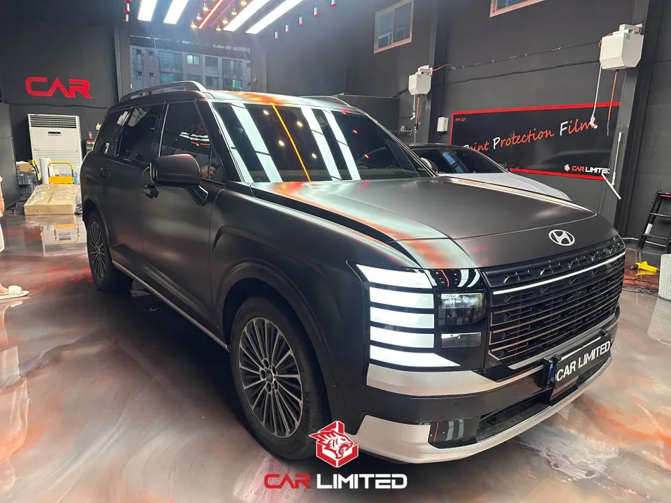 Hyundai Palisadeのカーラッピング事例 施工写真 1-2