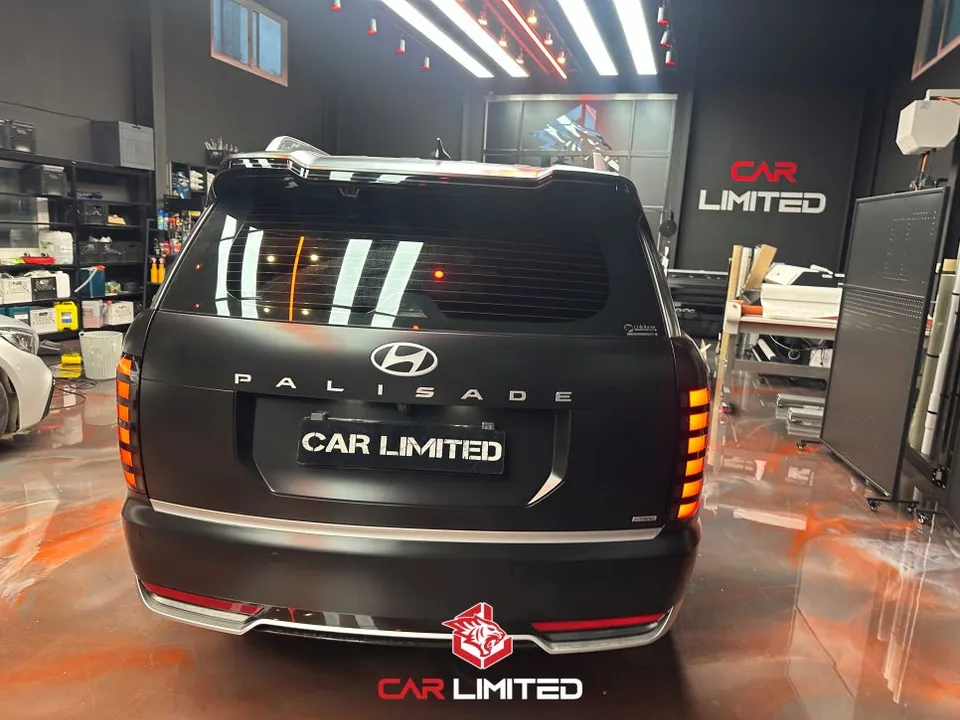 Hyundai Palisadeのカーラッピング事例 施工写真 3-2