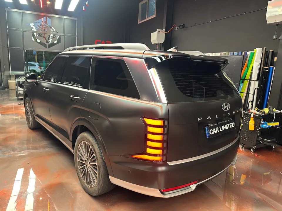 Hyundai Palisadeのカーラッピング事例 施工写真 4-2