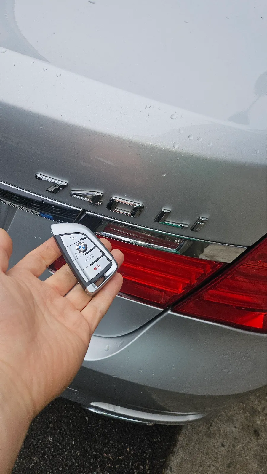 BMW 7 Series oem options - BMW 7 Series Factory Option Retrofit Review photo 4