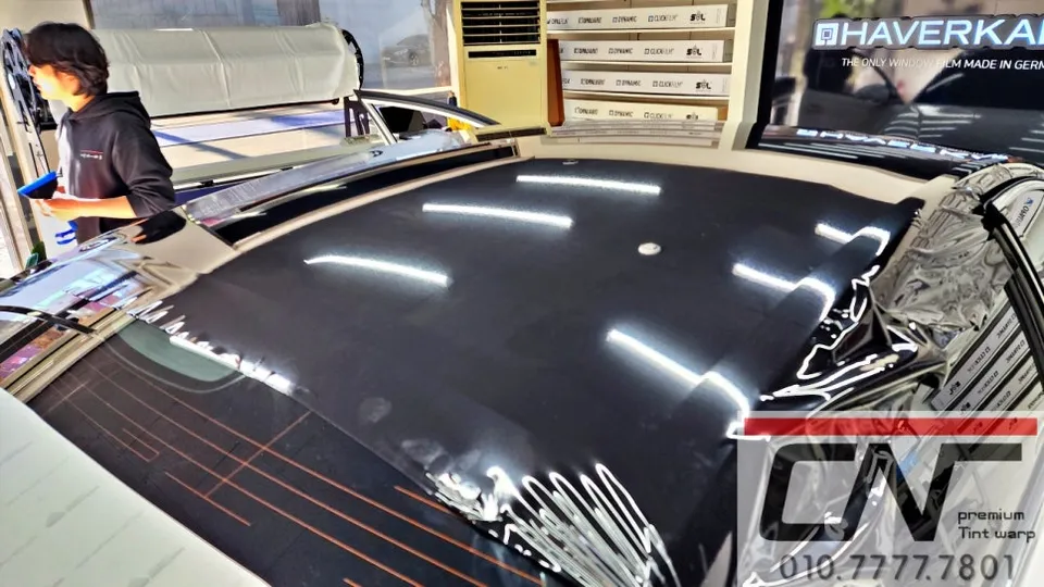 Kia K7 YGのカーラッピング事例｜費用目安・仕上がり 施工写真 1-3