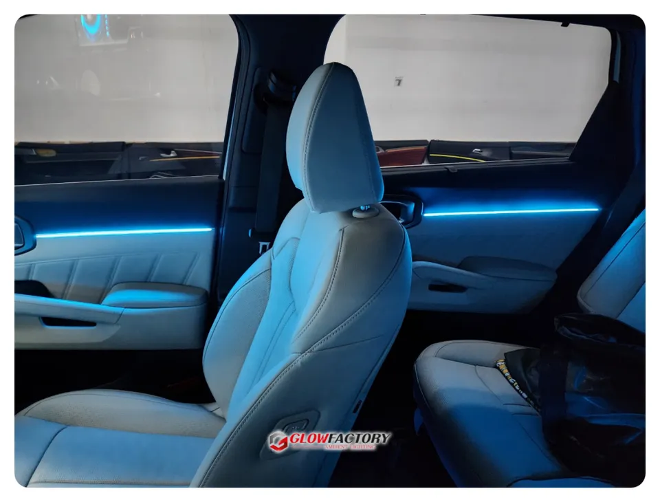 Kia Sorento MQ4 ambient lighting - Kia Sorento MQ4 Ambient Lighting Review: Custom Interior Upgrade photo 4