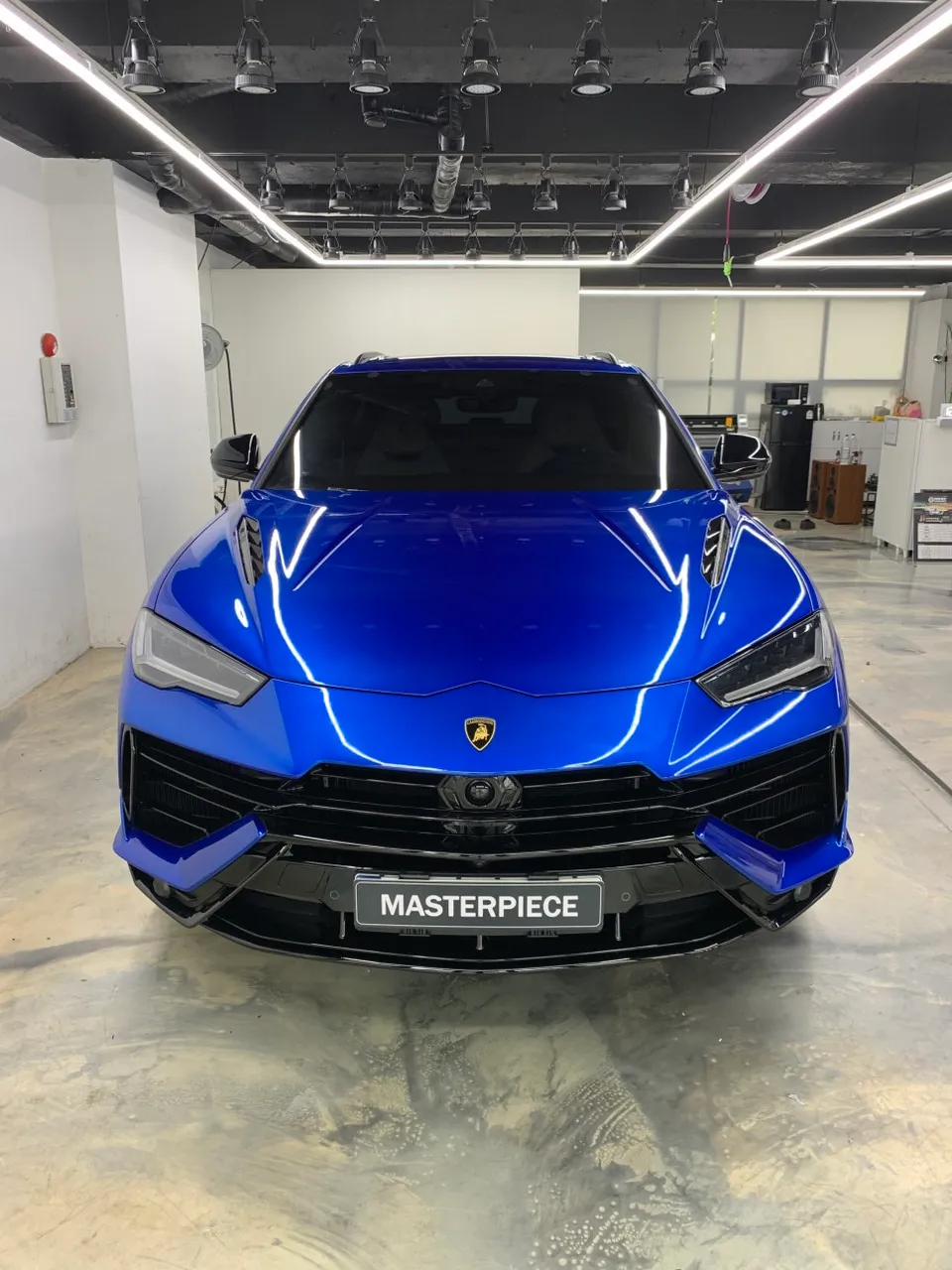 Lamborghini Urus PPF施工事例：費用目安と仕上がり 施工写真 2-2