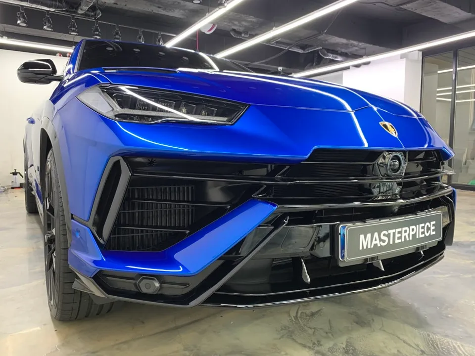 Lamborghini Urus PPF施工事例：費用目安と仕上がり 施工写真 3-2