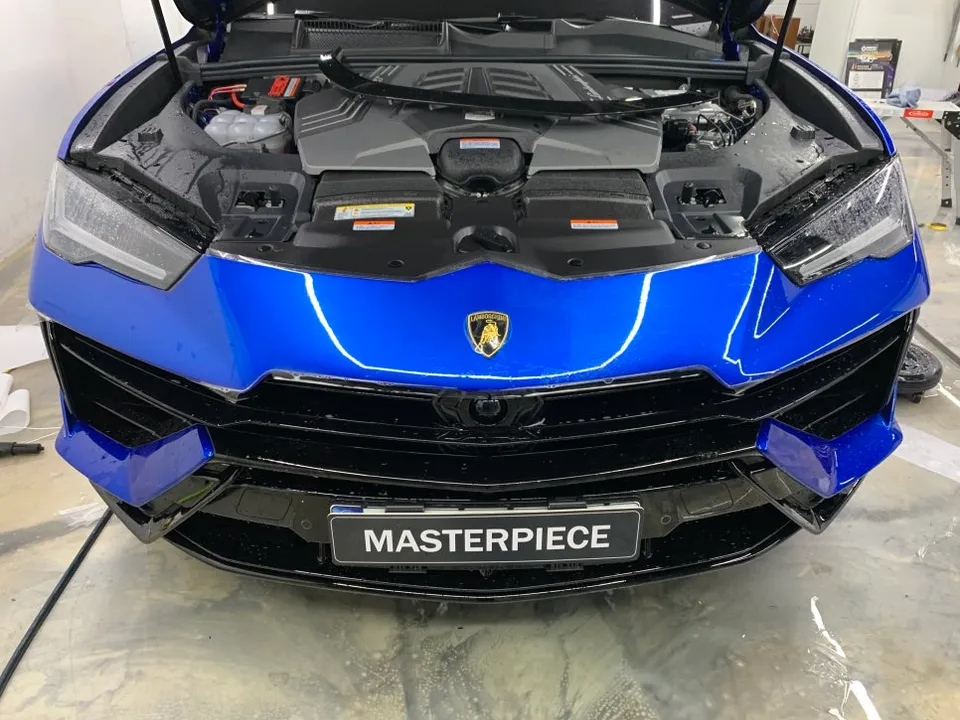 Lamborghini Urus PPF施工事例：費用目安と仕上がり 施工写真 2-3