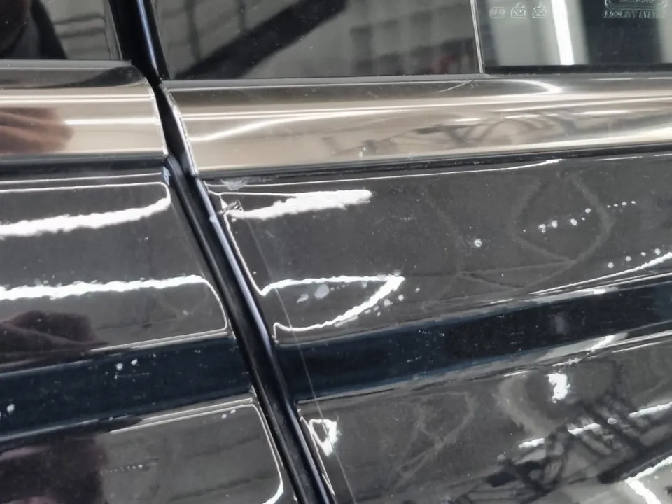 Genesis G80 oem options - Genesis G80 OEM Options Review: Soft Close Doors photo 4