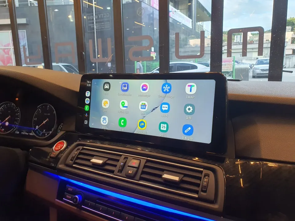 BMW 5 Series F10のAndroid Auto・CarPlay取付事例 施工写真 2-2