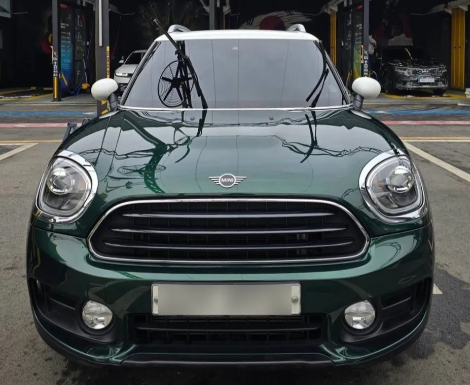 BMW MINI Cooperのカーラッピング事例 施工写真 1-3