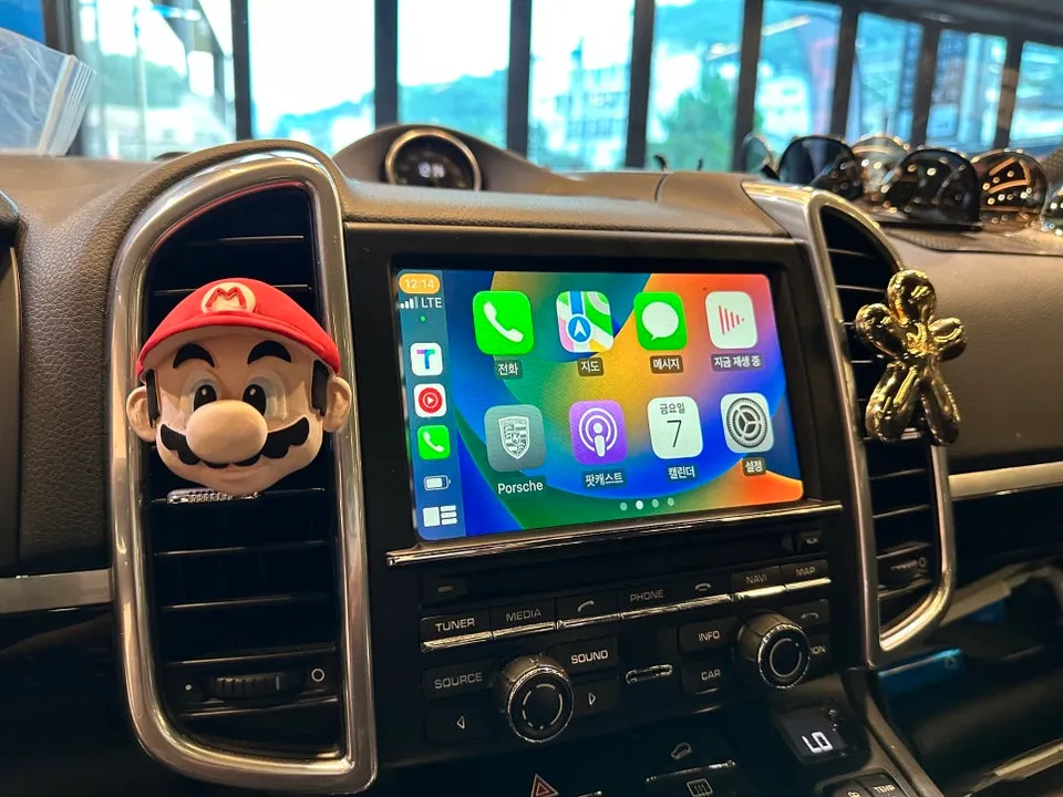 Porsche Cayenne android system - Porsche Cayenne Android Auto Head Unit Upgrade photo 3
