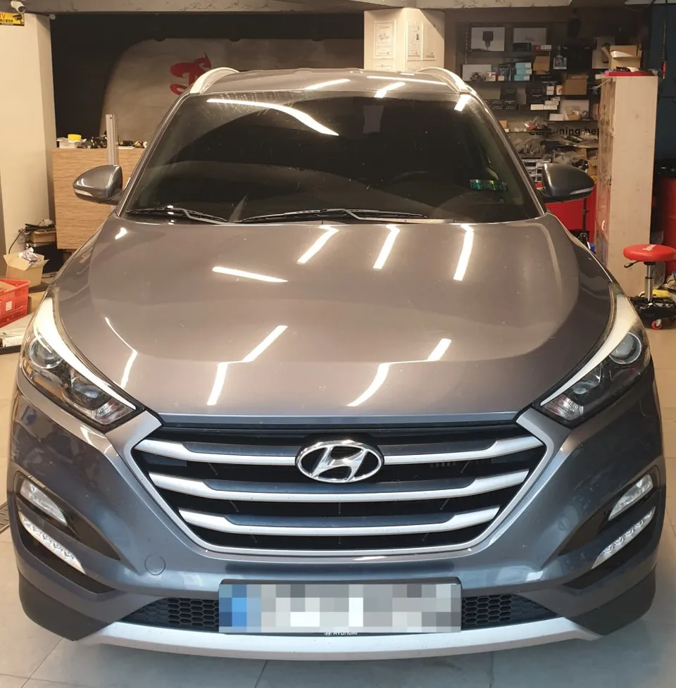Hyundai Tucson TL oem options installation result