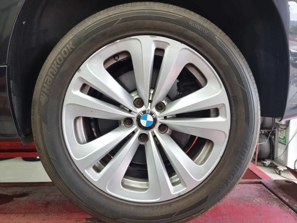 BMW 5 Series GT wheel repair - BMW 5 Series GT Wheel Repair & Painting Review photo 6