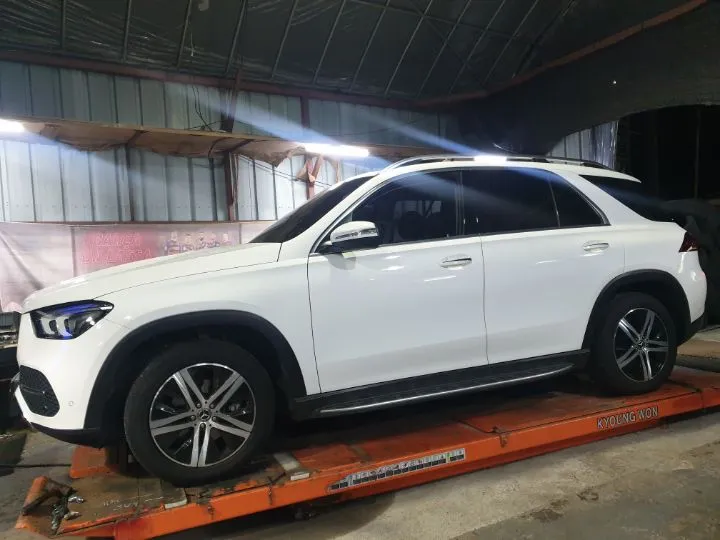 Mercedes-Benz GLE Wheel Repair & Painting Review photo 2