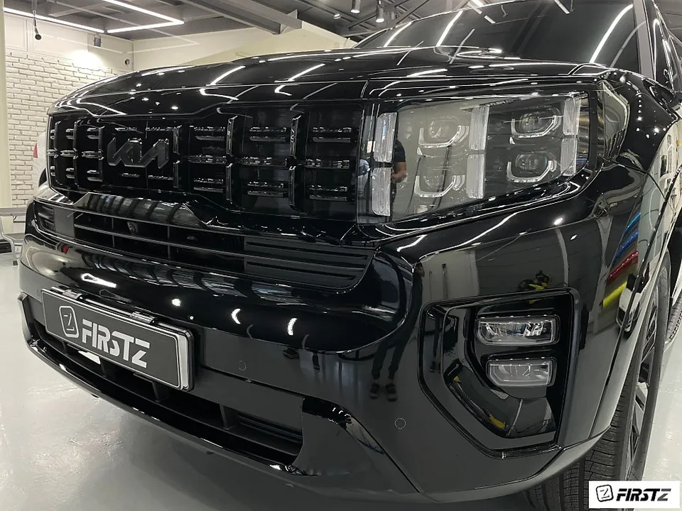 Kia Mohave The Masterのカーラッピング事例|費用目安・仕上がり 施工写真 3-3