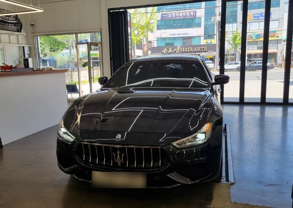 Maserati Ghibli lighting upgrade - Maserati Ghibli Lighting Upgrade Review: Before & After photo 3