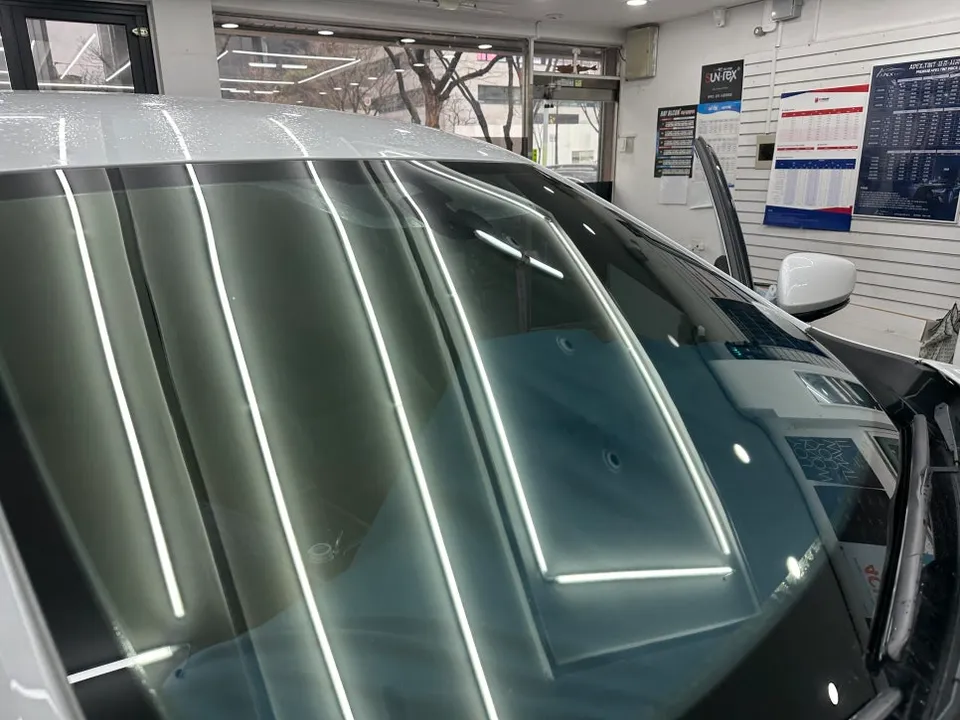 Renault Korea QM6のカーフィルム施工事例 施工写真 3