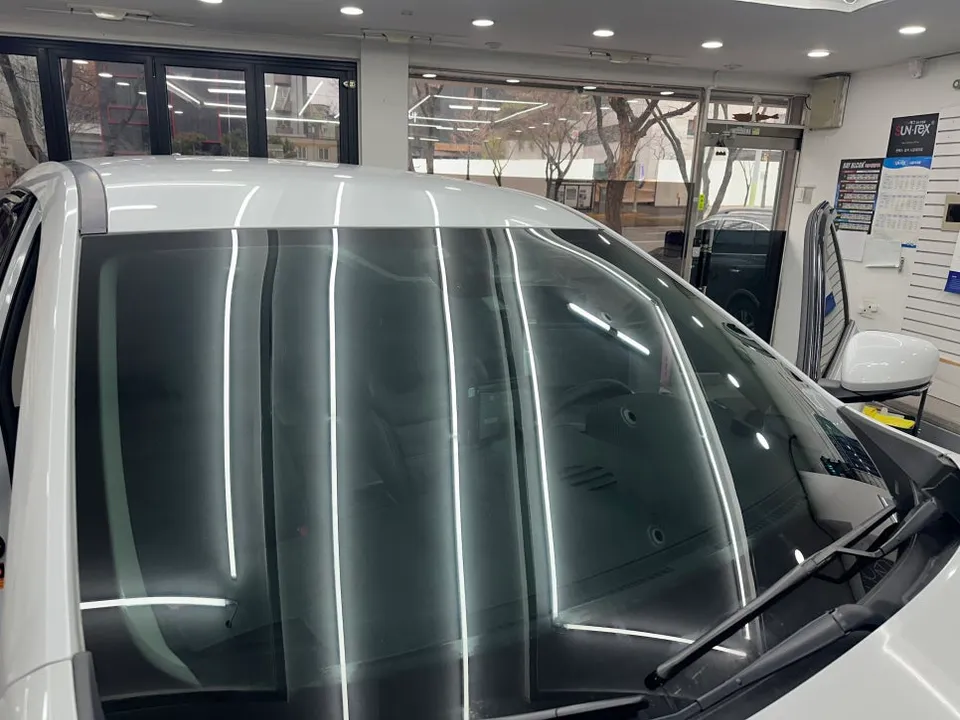 Renault Korea QM6のカーフィルム施工事例 施工写真 6