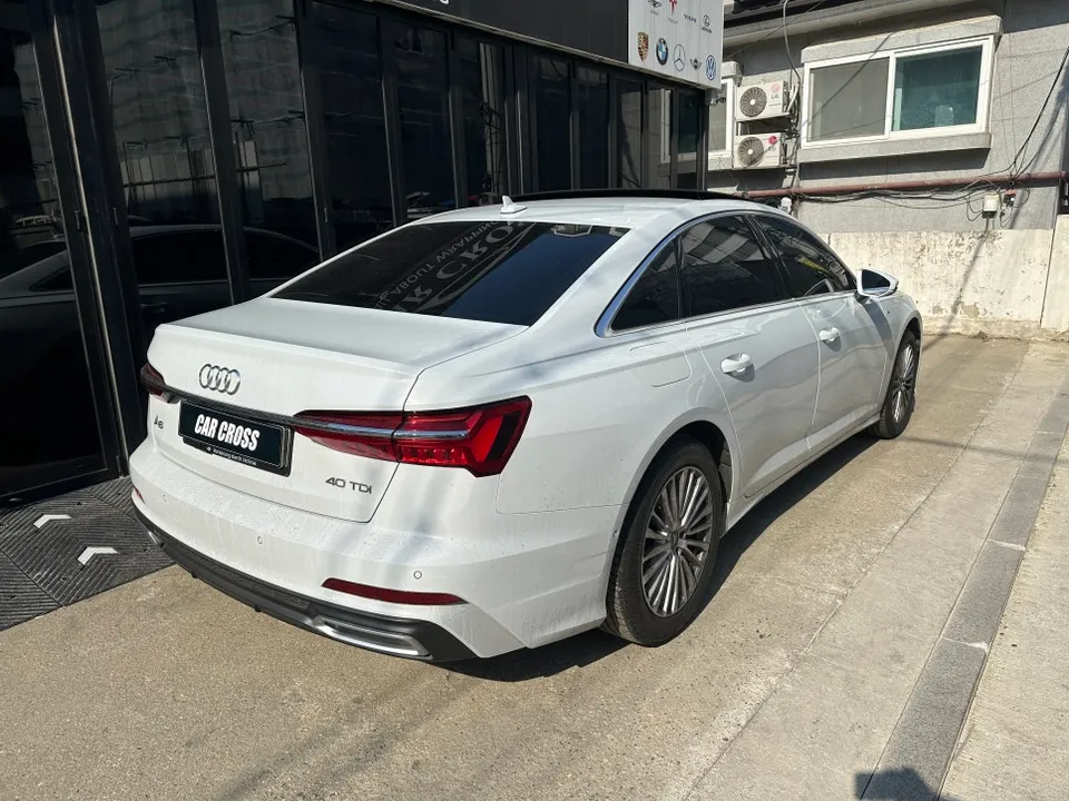 Audi A6のカーラッピング事例｜クロームをブラック化 施工写真 2-1