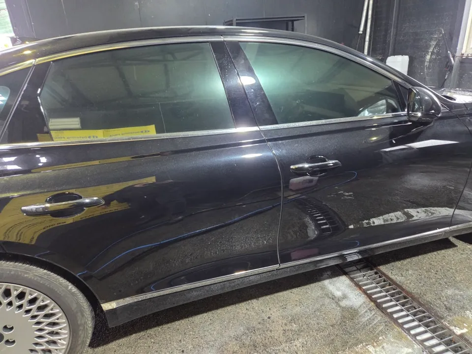 Genesis G80 Paint Correction & Glass Coating Review photo 2