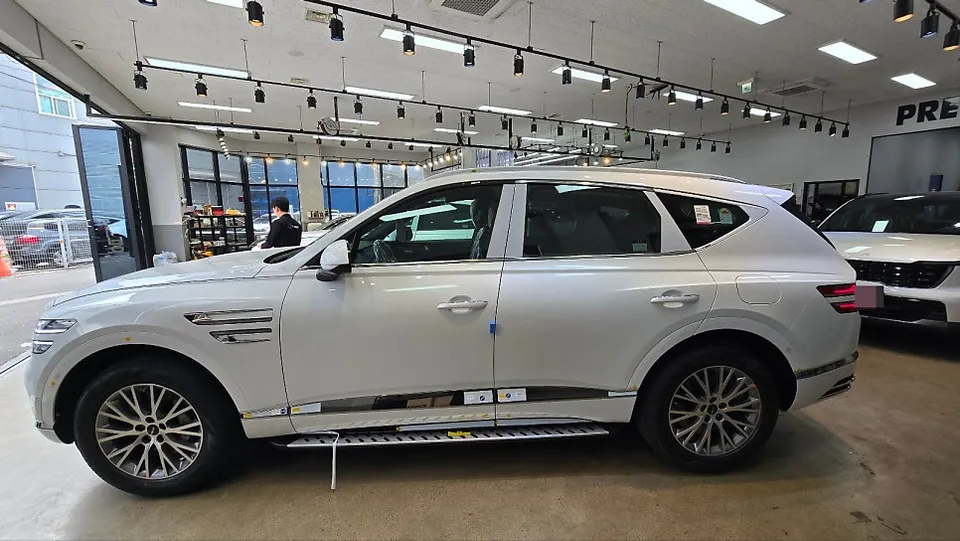 Genesis GV80 new car package - Genesis GV80 New Car Protection Package Review photo 5