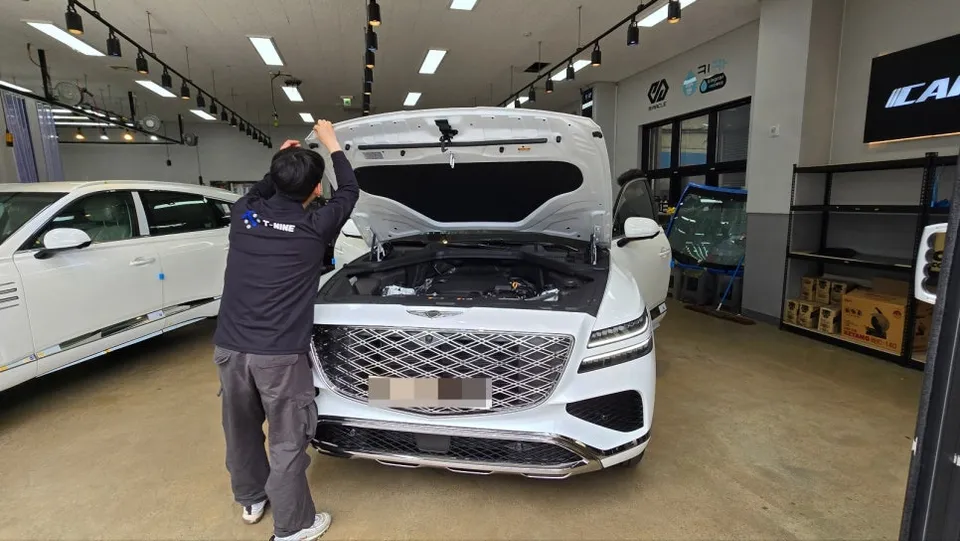 Genesis GV80 new car package - Genesis GV80 New Car Protection Package Review photo 7