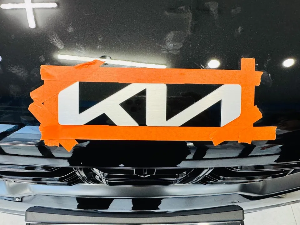 Kia Sorentoのカーラッピング事例｜費用目安・仕上がり 施工写真 3-2