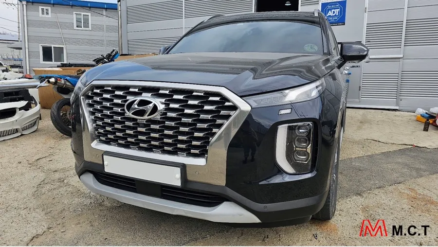 Hyundai Palisadeのカーラッピング事例|3Mファイングリーン施工 施工写真 2-1