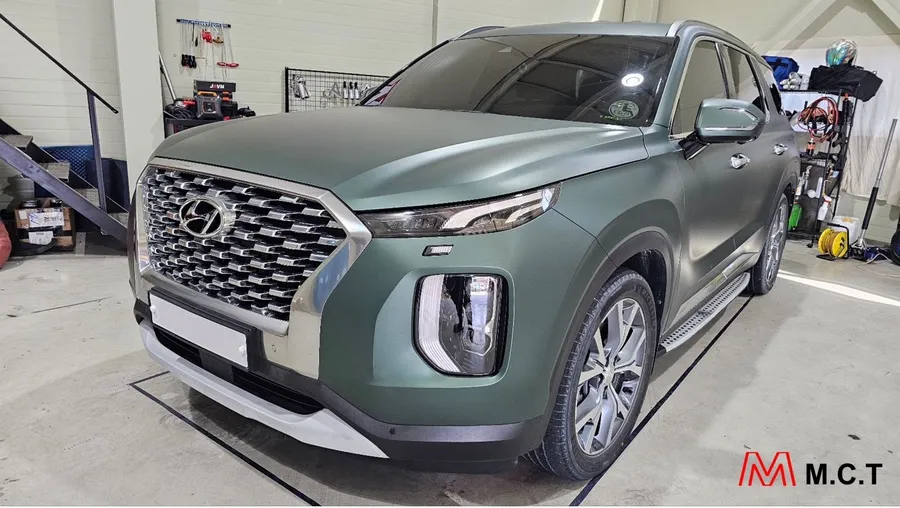 Hyundai Palisadeのカーラッピング事例|3Mファイングリーン施工 施工写真 3-2