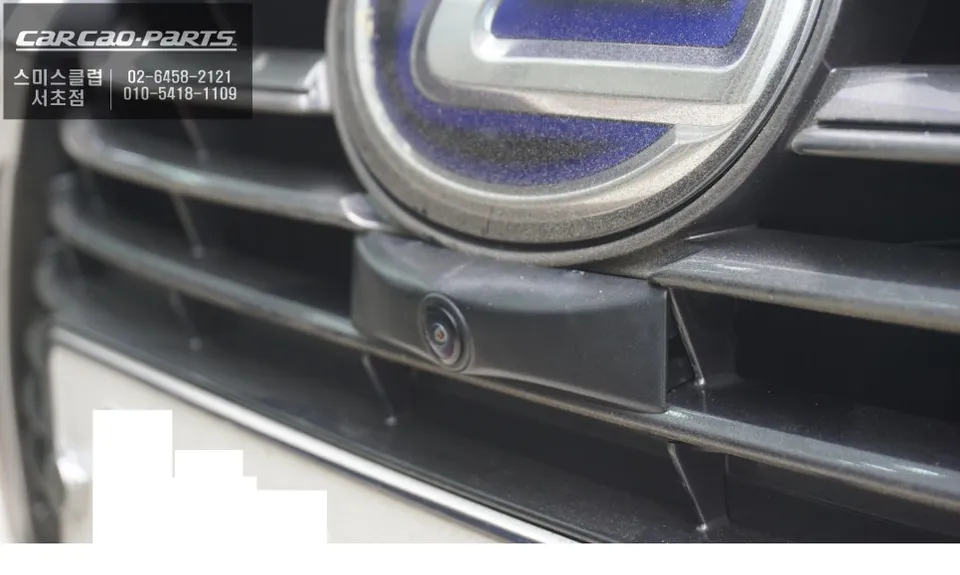 Lexus ES300h around view - Lexus ES300h Around View Monitor Review — OEM Integration photo 3