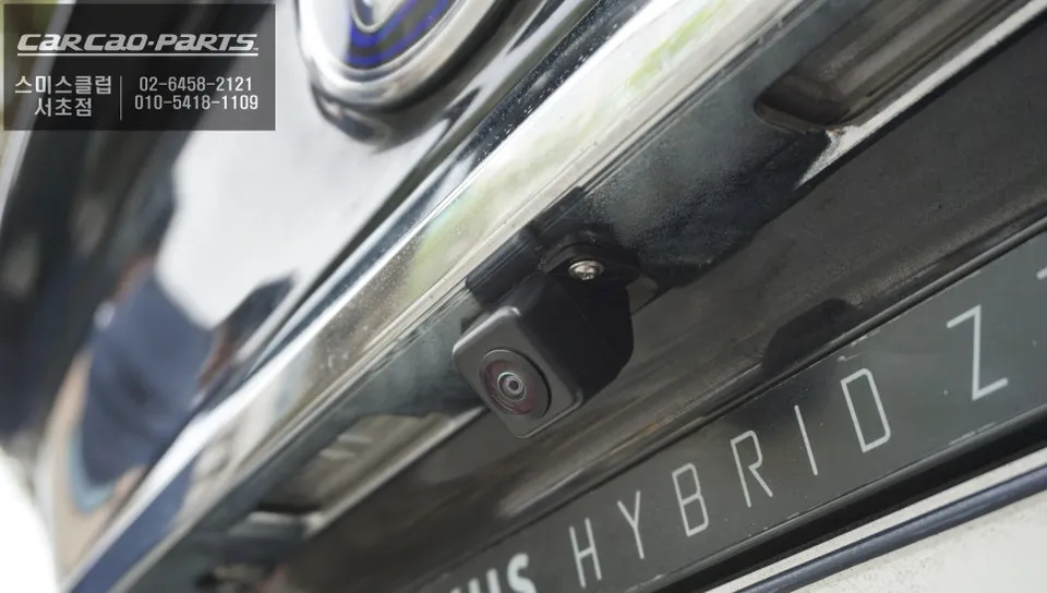 Lexus ES300h around view - Lexus ES300h Around View Monitor Review — OEM Integration photo 5