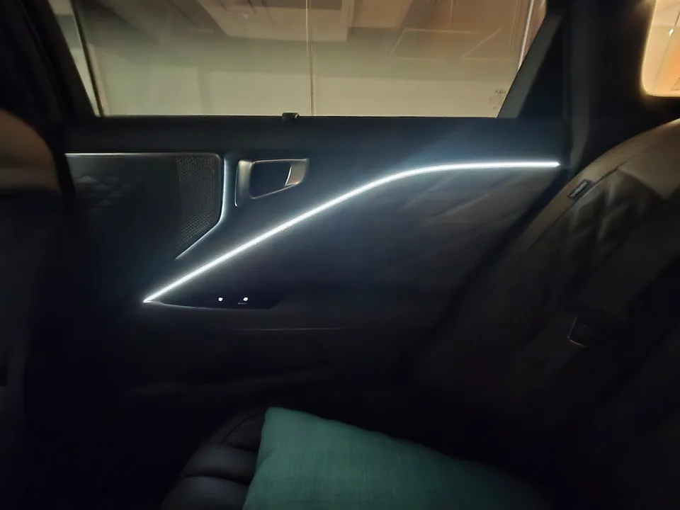 Kia K8 ambient lighting - Kia K8 Ambient Lighting Upgrade Review photo 4